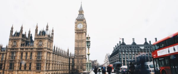 Study Political Science in the U.K. with Worldwide Navigators